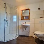 - Ostseetraum Apartment Trassenheide